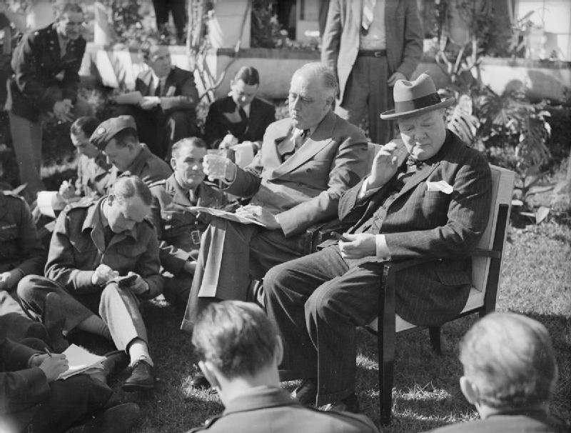 President_Roosevelt_and_Prime_Minister_Churchill_at_the_Allied_Conference_in_Casablanca,_January_1943_A14152